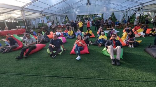 Dialog Tanpa Sekat di Bacarita Basudara, Perkuat Ekosistem Kreatif di Indonesia Timur